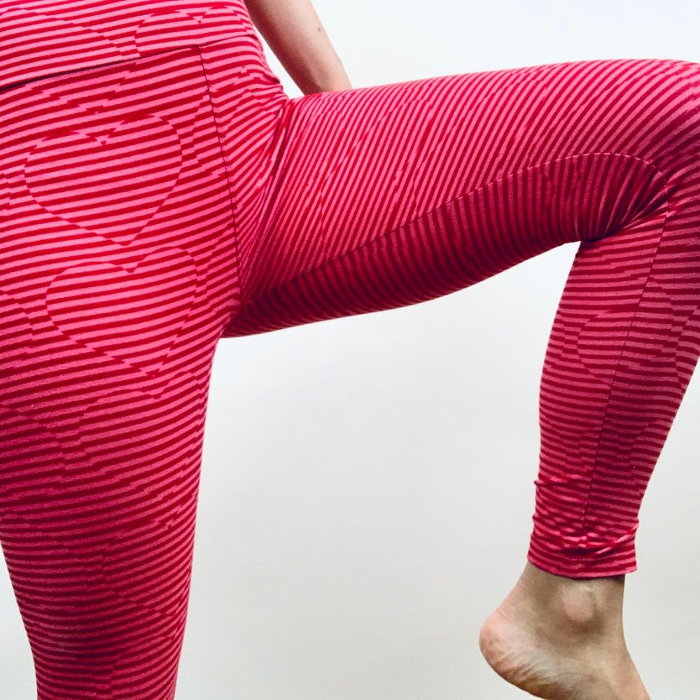 Red lularoe leggings -OS
